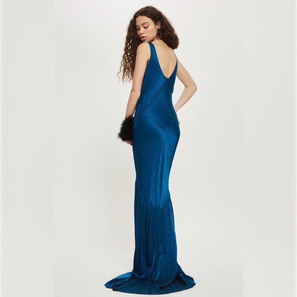TOPSHOP - Satin Fishtail Gown - BRAND NEW!